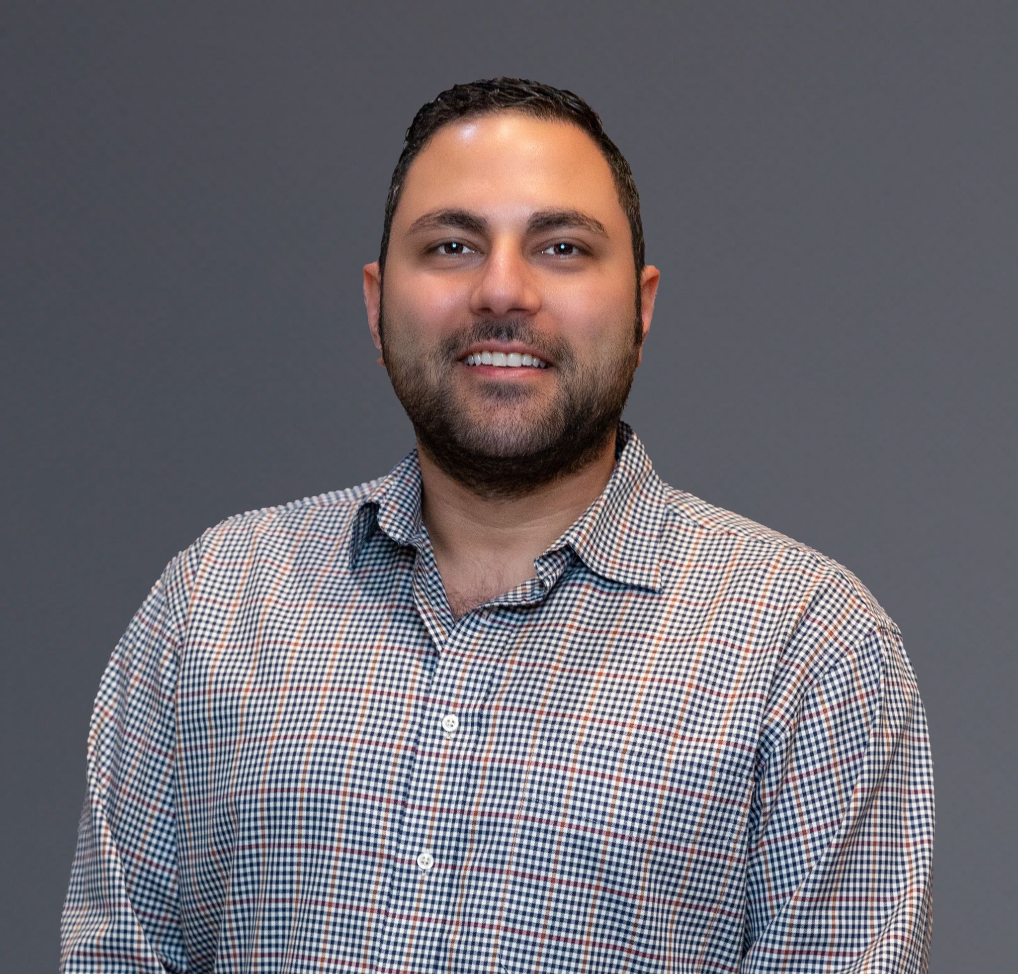 Faris Kronfli Headshot